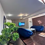 Fancy Loft Old Town 아파트