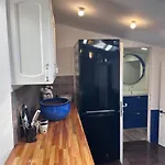 Fancy Loft Old Town דירה *