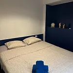 Daire Fancy Loft Old Town Bükreş