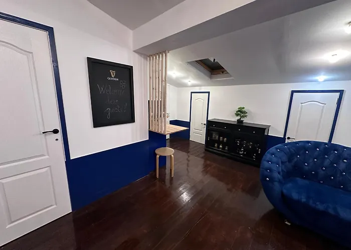 Fancy Loft Old Town Apartment *